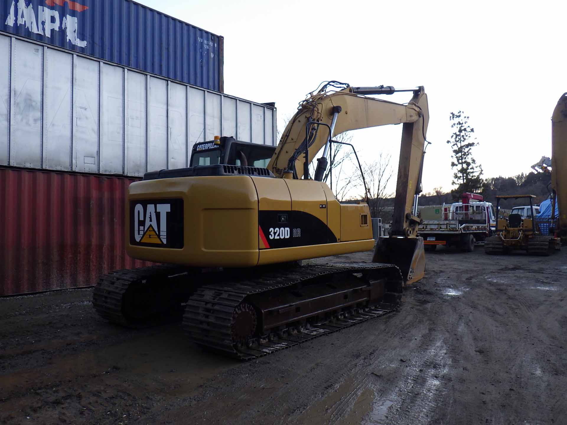 EXCAVATOR CAT 320DRR