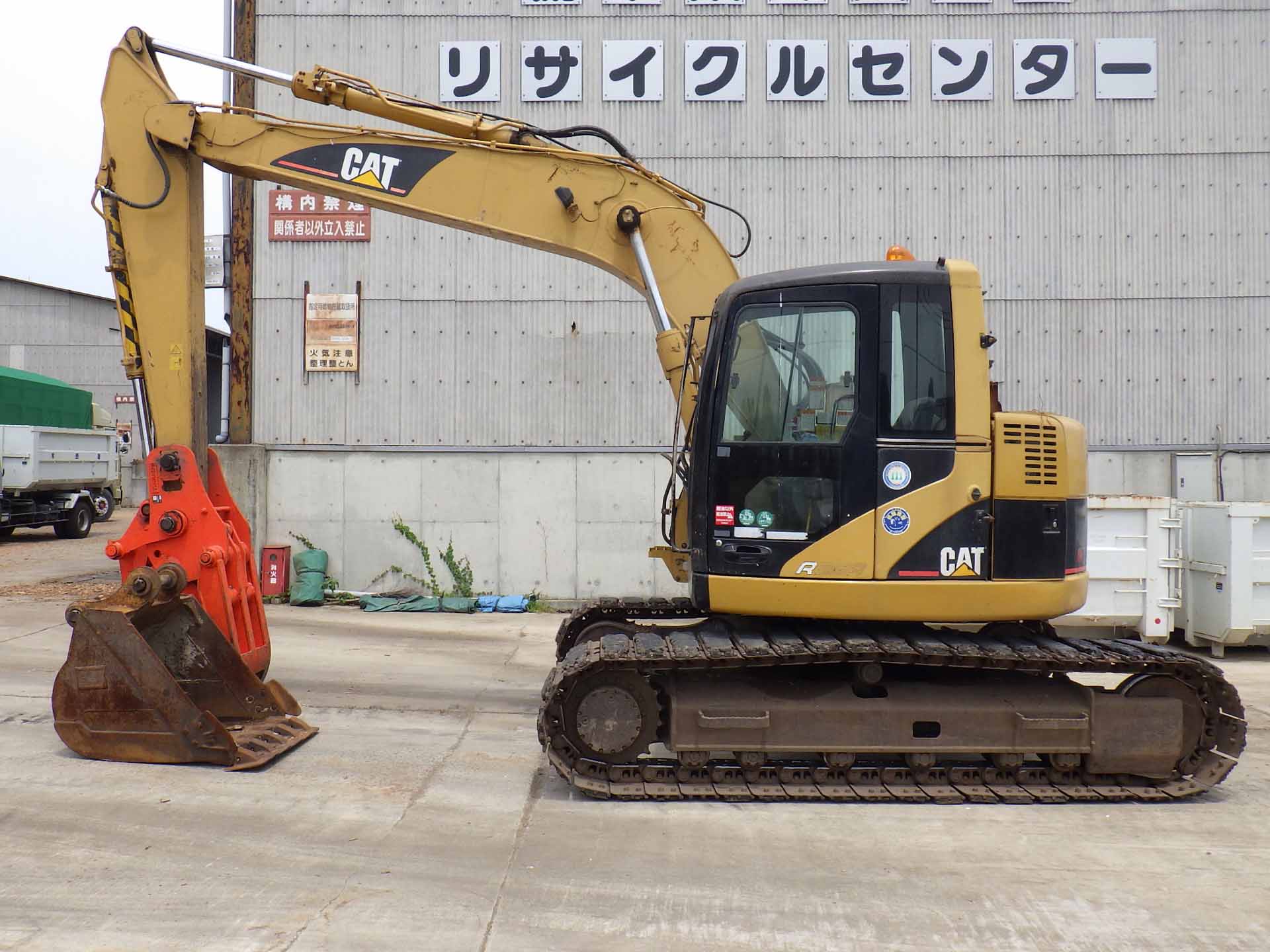 EXCAVATOR CAT 313CCR