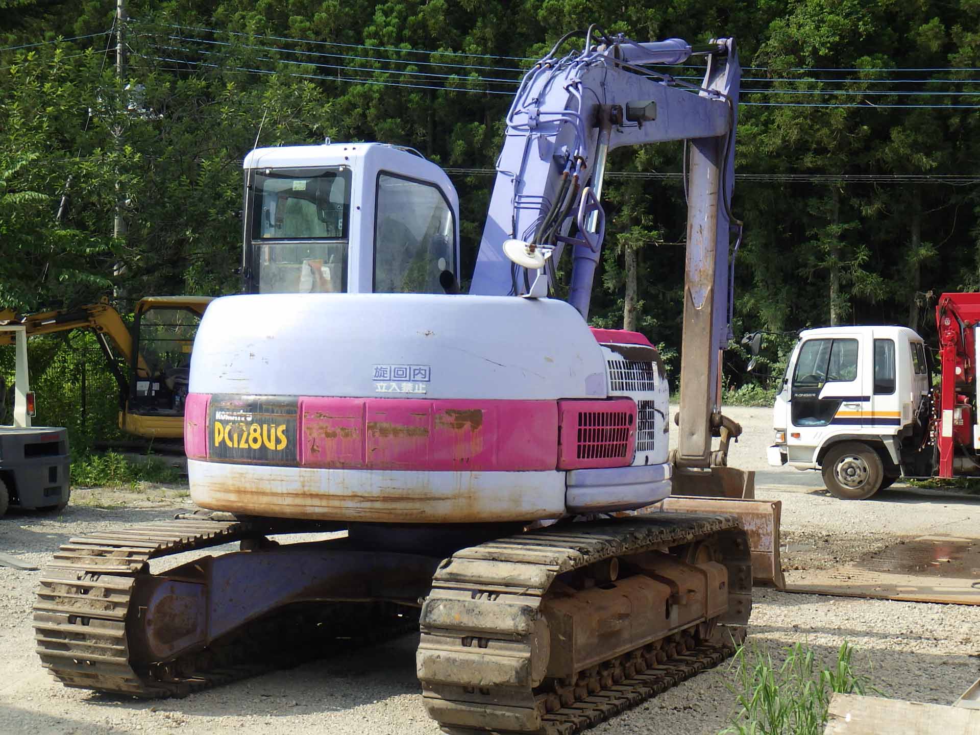 EXCAVATOR KOMATSU PC128US-1