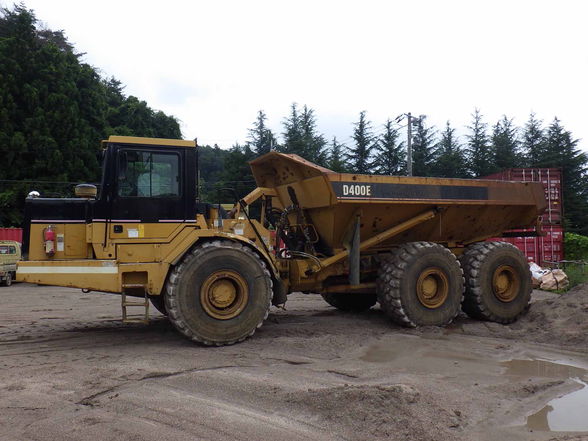 CAT D400E写真5